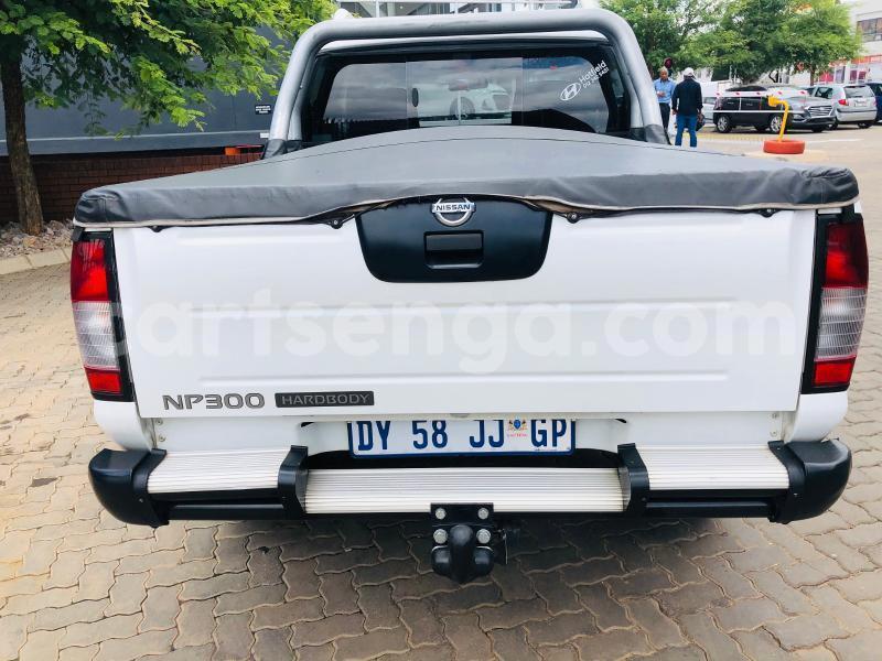 Big with watermark nissan np 300 lubombo big bend 13617
