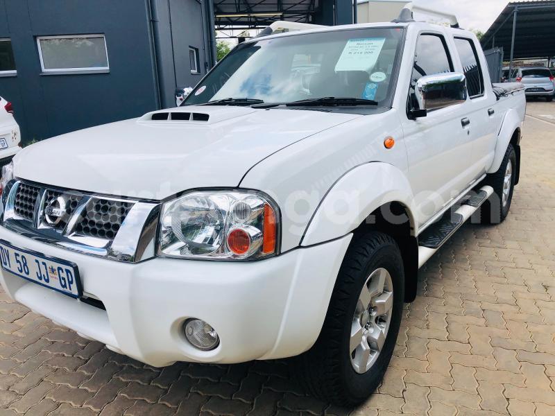 Big with watermark nissan np 300 lubombo big bend 13617