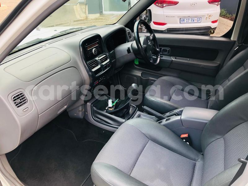 Big with watermark nissan np 300 lubombo big bend 13617