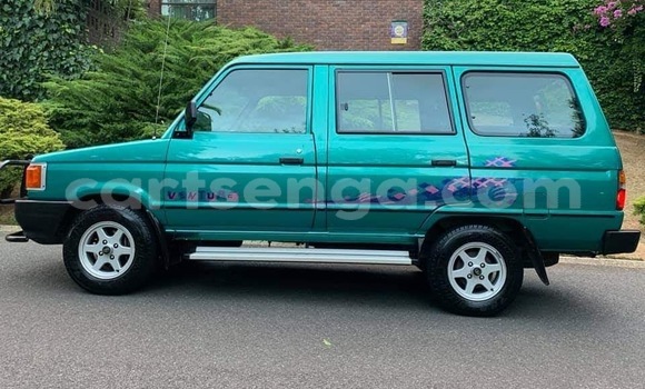 Buy Used Toyota Venza Green Car in Mbabane in Manzini Buy Used Toyota Venza Green Car in Mbabane in Manzini