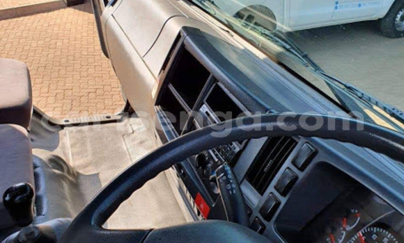 Buy Used Isuzu MU-X White Car in Mbabane in Manzini Buy Used Isuzu MU-X White Car in Mbabane in Manzini