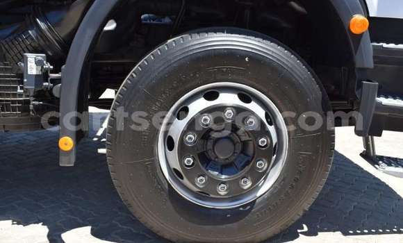 Acheter Occasion Voiture Mercedes‒Benz 190 Blanc à Ezulwini, Hhohho Acheter Occasion Voiture Mercedes‒Benz 190 Blanc à Ezulwini, Hhohho