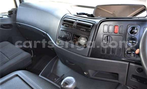 Acheter Occasion Voiture Mercedes‒Benz 190 Blanc à Ezulwini, Hhohho Acheter Occasion Voiture Mercedes‒Benz 190 Blanc à Ezulwini, Hhohho