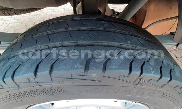 Acheter Occasion Voiture Hyundai H1 Blanc à Ezulwini, Hhohho Acheter Occasion Voiture Hyundai H1 Blanc à Ezulwini, Hhohho