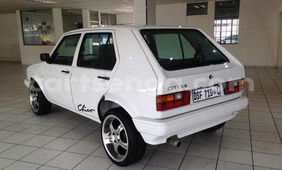 Acheter Occasion Voiture Volkswagen Golf Blanc à Big Bend, Lubombo Acheter Occasion Voiture Volkswagen Golf Blanc à Big Bend, Lubombo