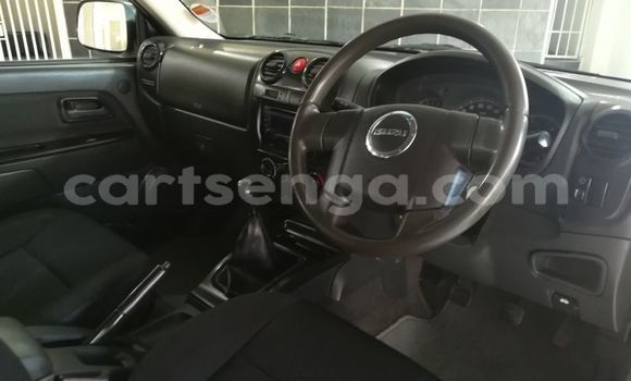 Acheter Occasion Voiture Isuzu KB Gris à Big Bend, Lubombo Acheter Occasion Voiture Isuzu KB Gris à Big Bend, Lubombo