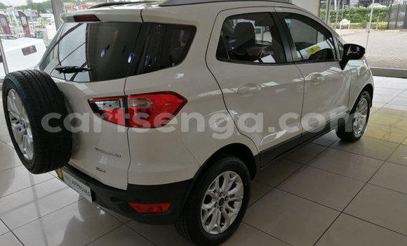 Buy Used Ford Escort White Car in Ezulwini in Hhohho Buy Used Ford Escort White Car in Ezulwini in Hhohho