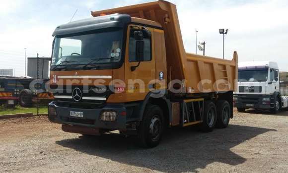 Acheter Occasion Utilitaire Mercedes‒Benz Tipper Autre à Mbabane, Manzini Acheter Occasion Utilitaire Mercedes‒Benz Tipper Autre à Mbabane, Manzini