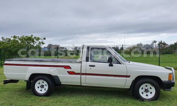 Nunua Ilio tumika Toyota Hilux Other Gari ndani ya Ezulwini nchini Hhohho Nunua Ilio tumika Toyota Hilux Other Gari ndani ya Ezulwini nchini Hhohho