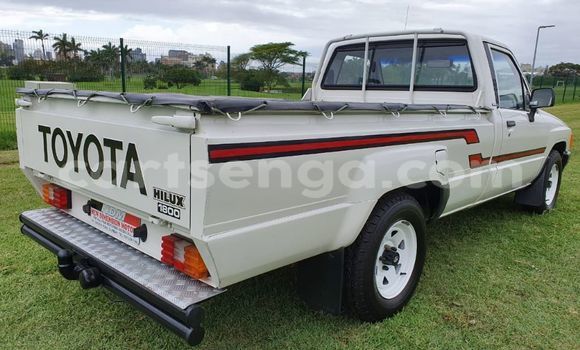 Nunua Ilio tumika Toyota Hilux Other Gari ndani ya Ezulwini nchini Hhohho Nunua Ilio tumika Toyota Hilux Other Gari ndani ya Ezulwini nchini Hhohho