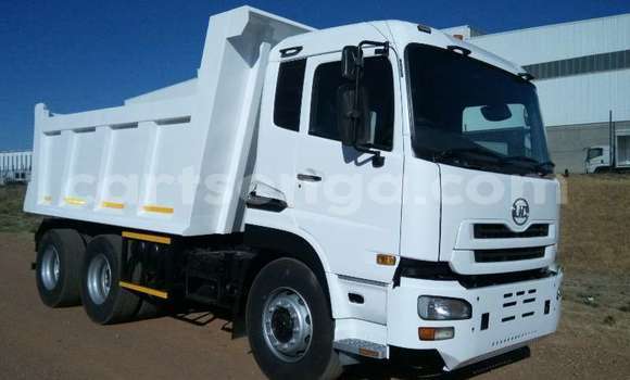 Acheter Occasion Utilitaire Nissan UD Blanc à Manzini, Manzini Acheter Occasion Utilitaire Nissan UD Blanc à Manzini, Manzini