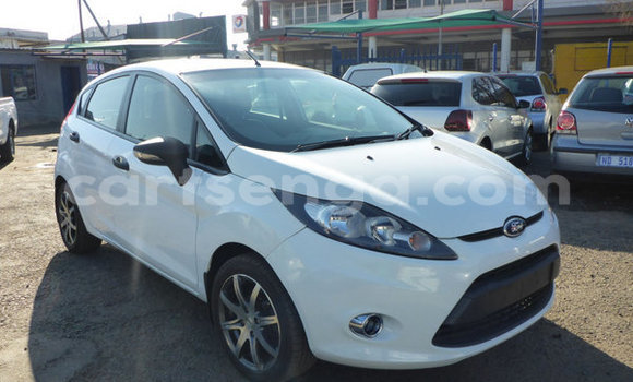 Acheter Occasion Voiture Ford Fiesta Blanc à Ezulwini, Hhohho Acheter Occasion Voiture Ford Fiesta Blanc à Ezulwini, Hhohho