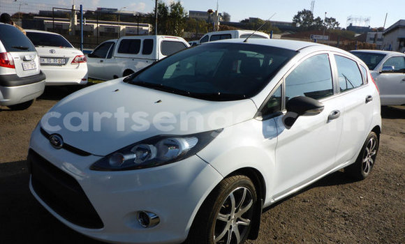 Acheter Occasion Voiture Ford Fiesta Blanc à Ezulwini, Hhohho Acheter Occasion Voiture Ford Fiesta Blanc à Ezulwini, Hhohho