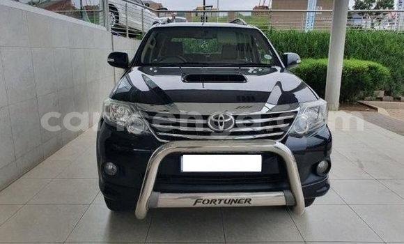 Acheter Occasion Voiture Toyota Fortuner Noir à Ezulwini, Hhohho Acheter Occasion Voiture Toyota Fortuner Noir à Ezulwini, Hhohho