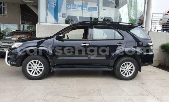 Acheter Occasion Voiture Toyota Fortuner Noir à Ezulwini, Hhohho Acheter Occasion Voiture Toyota Fortuner Noir à Ezulwini, Hhohho