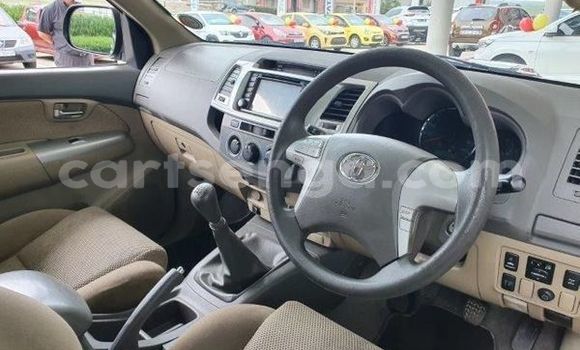 Acheter Occasion Voiture Toyota Fortuner Noir à Ezulwini, Hhohho Acheter Occasion Voiture Toyota Fortuner Noir à Ezulwini, Hhohho