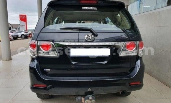 Acheter Occasion Voiture Toyota Fortuner Noir à Ezulwini, Hhohho Acheter Occasion Voiture Toyota Fortuner Noir à Ezulwini, Hhohho