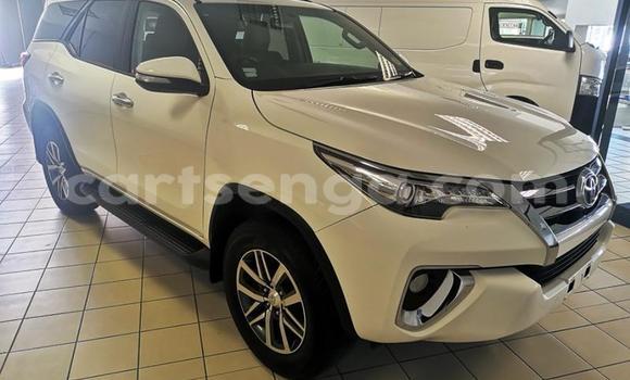 Acheter Occasion Voiture Toyota Fortuner Blanc à Manzini, Manzini Acheter Occasion Voiture Toyota Fortuner Blanc à Manzini, Manzini