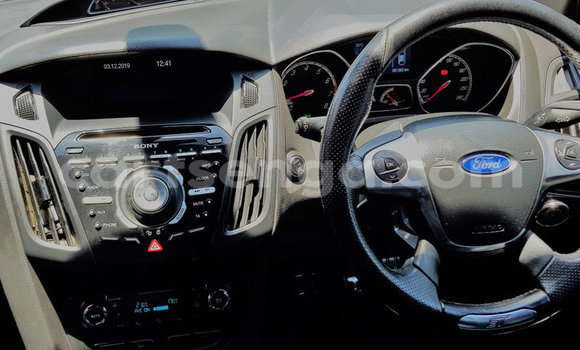 Acheter Occasion Voiture Ford Focus ST Bleu à Big Bend, Lubombo Acheter Occasion Voiture Ford Focus ST Bleu à Big Bend, Lubombo