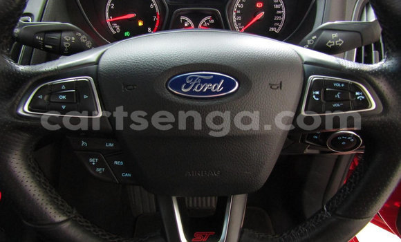 Nunua Ilio tumika Ford Focus ST Red Gari ndani ya Big Bend nchini Lubombo Nunua Ilio tumika Ford Focus ST Red Gari ndani ya Big Bend nchini Lubombo