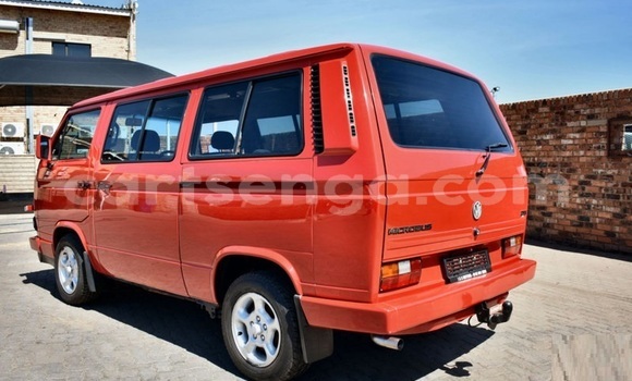 Nunua Ilio tumika Volkswagen Multivan Other Gari ndani ya Big Bend nchini Wilaya ya Lubombo Nunua Ilio tumika Volkswagen Multivan Other Gari ndani ya Big Bend nchini Wilaya ya Lubombo