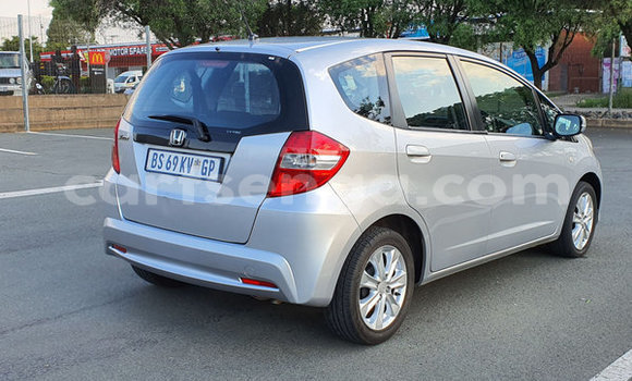 Acheter Occasion Voiture Honda Jazz Blanc à Ezulwini, Hhohho Acheter Occasion Voiture Honda Jazz Blanc à Ezulwini, Hhohho