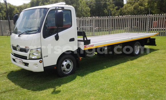 Acheter Occasion Voiture Toyota Dyna Blanc à Ezulwini, Hhohho Acheter Occasion Voiture Toyota Dyna Blanc à Ezulwini, Hhohho