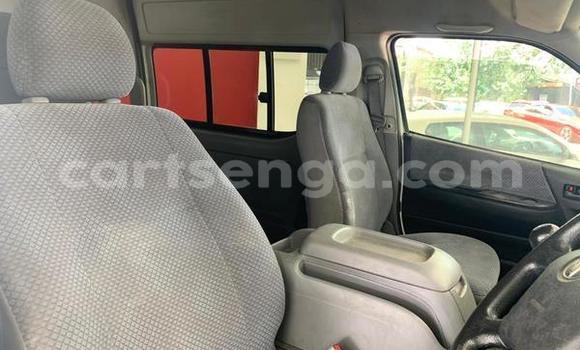 Acheter Occasion Voiture Toyota iQ Blanc à Ezulwini, Hhohho Acheter Occasion Voiture Toyota iQ Blanc à Ezulwini, Hhohho