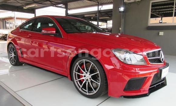 Nunua Ilio tumika Mercedes‒Benz C-klasse AMG Red Gari ndani ya Big Bend nchini Wilaya ya Lubombo Nunua Ilio tumika Mercedes‒Benz C-klasse AMG Red Gari ndani ya Big Bend nchini Wilaya ya Lubombo