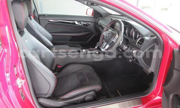 Nunua Ilio tumika Mercedes‒Benz C-klasse AMG Red Gari ndani ya Big Bend nchini Wilaya ya Lubombo Nunua Ilio tumika Mercedes‒Benz C-klasse AMG Red Gari ndani ya Big Bend nchini Wilaya ya Lubombo