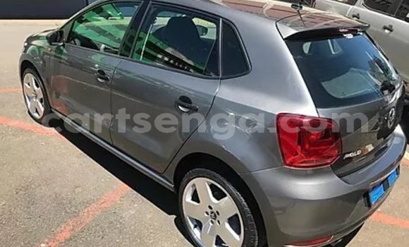 Buy Used Volkswagen Polo Silver Car in Ezulwini in Hhohho Buy Used Volkswagen Polo Silver Car in Ezulwini in Hhohho