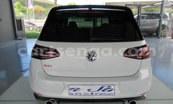 Acheter Occasion Voiture Volkswagen Golf Blanc à Bulembu, Hhohho Acheter Occasion Voiture Volkswagen Golf Blanc à Bulembu, Hhohho