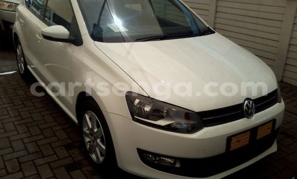 Buy Used Volkswagen Polo White Car in Ezulwini in Hhohho Buy Used Volkswagen Polo White Car in Ezulwini in Hhohho