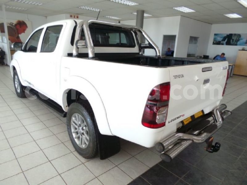 Big with watermark toyota hilux shiselweni district hlatikulu 13723