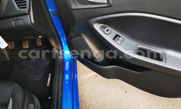 Acheter Occasion Voiture Hyundai i20 Bleu à Big Bend, Lubombo Acheter Occasion Voiture Hyundai i20 Bleu à Big Bend, Lubombo