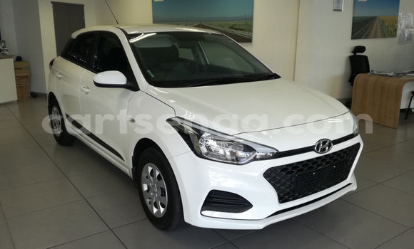 Acheter Occasion Voiture Hyundai i20 Blanc à Big Bend, Lubombo Acheter Occasion Voiture Hyundai i20 Blanc à Big Bend, Lubombo