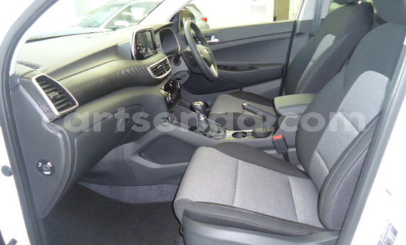 Acheter Occasion Voiture Hyundai Tucson Blanc à Big Bend, Lubombo Acheter Occasion Voiture Hyundai Tucson Blanc à Big Bend, Lubombo