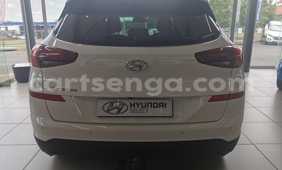 Acheter Occasion Voiture Hyundai Tucson Blanc à Big Bend, Lubombo Acheter Occasion Voiture Hyundai Tucson Blanc à Big Bend, Lubombo