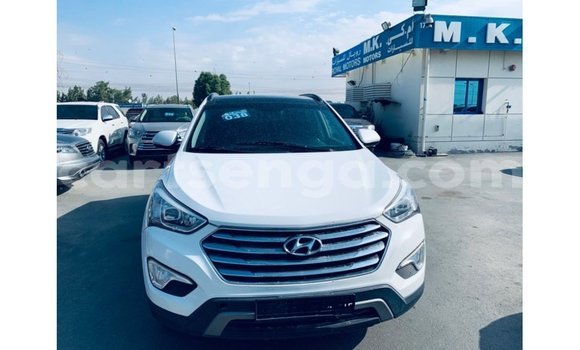 Nunua Imported Hyundai Santa Fe White Gari ndani ya Import - Dubai nchini Hhohho Nunua Imported Hyundai Santa Fe White Gari ndani ya Import - Dubai nchini Hhohho