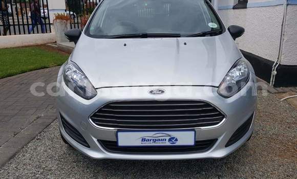 Nunua Ilio tumika Ford Fiesta Silver Gari ndani ya Hluti nchini Wilaya ya Shiselweni Nunua Ilio tumika Ford Fiesta Silver Gari ndani ya Hluti nchini Wilaya ya Shiselweni