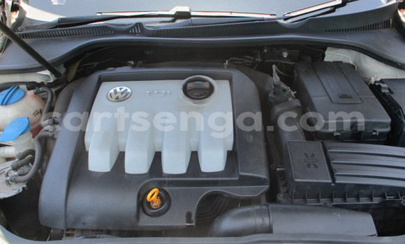 Acheter Occasion Voiture Volkswagen Golf Blanc à Bulembu, Hhohho Acheter Occasion Voiture Volkswagen Golf Blanc à Bulembu, Hhohho