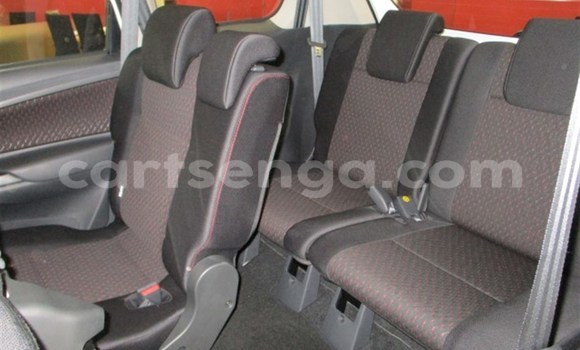 Acheter Occasion Voiture Toyota Avanza Blanc à Lobamba, Manzini Acheter Occasion Voiture Toyota Avanza Blanc à Lobamba, Manzini