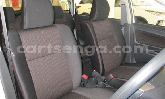Acheter Occasion Voiture Toyota Avanza Blanc à Lobamba, Manzini Acheter Occasion Voiture Toyota Avanza Blanc à Lobamba, Manzini