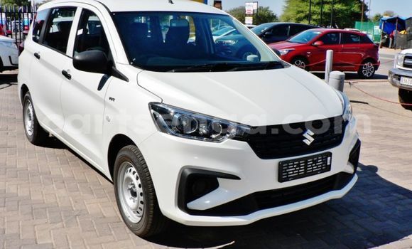 Nunua Ilio tumika Suzuki Ertiga White Gari ndani ya Big Bend nchini Wilaya ya Lubombo Nunua Ilio tumika Suzuki Ertiga White Gari ndani ya Big Bend nchini Wilaya ya Lubombo