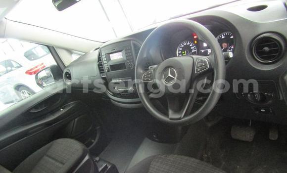 Nunua Ilio tumika Mercedes‒Benz Vito Silver Gari ndani ya Manzini nchini Manzini Nunua Ilio tumika Mercedes‒Benz Vito Silver Gari ndani ya Manzini nchini Manzini