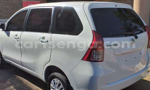 Nunua Ilio tumika Toyota Avanza White Gari ndani ya Bulembu nchini Hhohho Nunua Ilio tumika Toyota Avanza White Gari ndani ya Bulembu nchini Hhohho