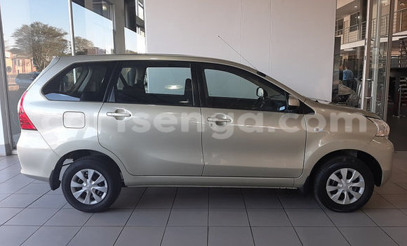 Acheter Occasion Voiture Toyota Avanza Gris à Hlatikulu, Shiselweni District Acheter Occasion Voiture Toyota Avanza Gris à Hlatikulu, Shiselweni District