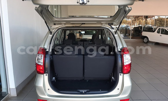 Acheter Occasion Voiture Toyota Avanza Gris à Hlatikulu, Shiselweni District Acheter Occasion Voiture Toyota Avanza Gris à Hlatikulu, Shiselweni District