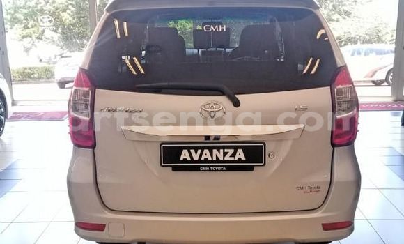 Acheter Occasion Voiture Toyota Avanza Gris à Hlatikulu, Shiselweni District Acheter Occasion Voiture Toyota Avanza Gris à Hlatikulu, Shiselweni District