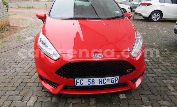 Acheter Occasion Voiture Ford Fiesta ST Rouge à Ezulwini, Hhohho Acheter Occasion Voiture Ford Fiesta ST Rouge à Ezulwini, Hhohho